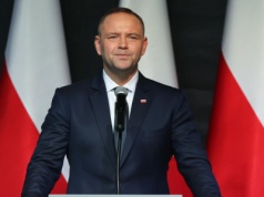 PiS rozsyła tajne instrukcje, chodzi o weta Nawrockiego. 
