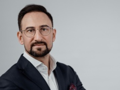 Studia MBA nauczyły go zadawania właściwych pytań. To bezcenna umiejętność u managera
