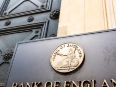 Bank Anglii łagodzi przepisy dla stablecoinów