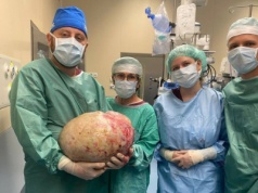 Elbląg. 68-latka nosiła w brzuchu guza ważącego 20 kg
