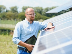 Wytwórcy OZE płacą za własną energię