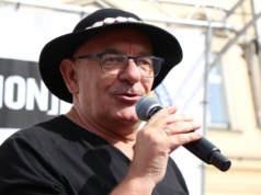 To będzie wieczór z dobrym humorem. Wystąpi Marcin Daniec [WSTĘP BEZPŁATNY]