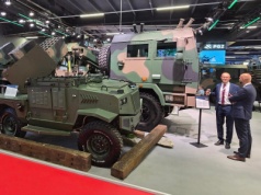 Autonomiczny Bluszcz zaminuje granicę z Rosją i Białorusią