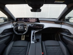 Stellantis uruchamia trzecią edycję programu akcji pracowniczych „SHARES TO WIN 2025”