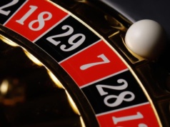 Polacy w państwowym kasynie postawili ponad 50 mld zł. Hazard jest popularniejszy niż giełda?
