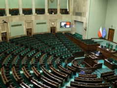 Najnowszy sondaż partyjny. Małe partie mają duży problem