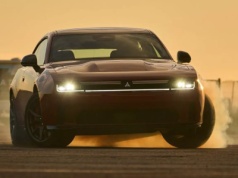 Dostał mandat za zbyt głośny wydech. Jechał samochodem elektrycznym