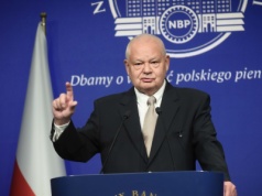 Prezes Adam Glapiński zmienia ton. Oto scenariusze w zakresie obniżek stóp procentowych