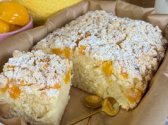 Maślankowe ciasto z owocami i kruszonką ♥️