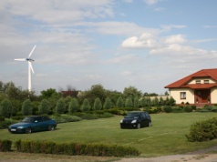 Czy wiatraki powinny powstawać 500 m od domów? Prezydent jest na nie. Poznaliśmy sta…