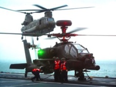 Co z umową na AH-64E i zakupem Chinooków? Jest stanowisko MON-u