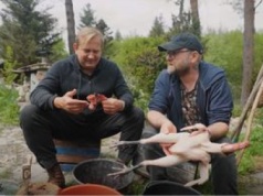 Przerażają i kuszą. Jarek Nowak spróbował, jak smakują części zwierząt, których większość nie tknie
