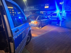 Policjanci zatrzymali pijanego kierowcę wiozącego 10-letniego chłopca