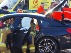 Otworzyli bagażnik zmiażdżonego auta. Jęki rwały serce, a w środku. DRAMAT!