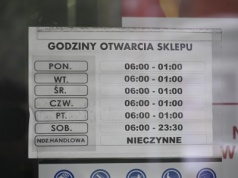 Jak czynne są sklepy w niedzielę 7 września?