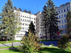 Zaskakujący widok pod zakopiańskim szpitalem. Lekarz musiał się gęsto tłumaczyć