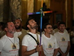 "Czas wyzwolenia uciśnionych". Pielgrzymka LGBT przybyła do Rzymu