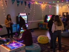 Gadżety na imprezę studencką - co się przyda?