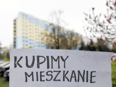 Zetki psioczą na boomerów, że w PRL dostawali mieszkania. Sprawdziłem, ile jest w tym prawdy