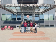 Wciąż można zostać prawnikiem, lekarzem czy informatykiem. To nie koniec rekrutacji na studia