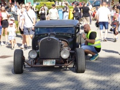 Oldtimer & Youngtimer Fest Komorniki 2025 – ponad 500 klasyków pod Poznaniem!