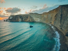 Te włoskie wyspy zachwycają bardziej niż Rzym czy Wenecja. Trzy adresy marzeń