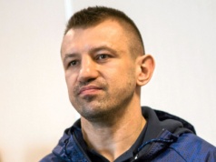 Tomasz Adamek dostał lanie. Tuż po walce ogłosił ważną nowinę