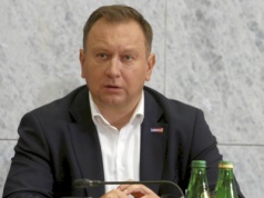 Sezon na śluby polityków w pełni. Oto kim jest wybranka serca posła Tomasza Treli