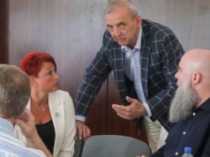 S. Broniarz: Jeśli w jednym z najbogatszych miast zaczyna brakować pieniędzy na edukację, to jest to dramat