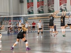 Tylu drużyn siatkarskich jeszcze w Pile nie było