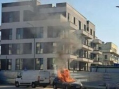 Zapalił się samochód przy ul. Jemiołuszki w Lublinie