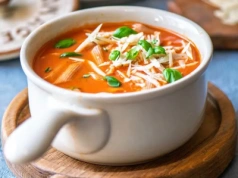 Zupa pomidorowa z pomidorów świeżych