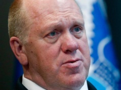 Tom Homan: Naloty imigracyjne nie tylko w Chicago. Na celowniku ICE są inne miasta sanktuaria