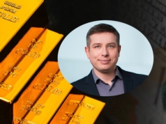 Złoto znów bije rekordy. Skąd ten skok cen? [KOMENTARZ]