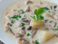 Zupa, której nie odmówisz. Tak pyszna i rozgrzewająca, że będziesz jeść miskę za miską