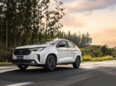 Nowy Fiat Fastback 2026: nowy styl, więcej technologii i sportowe emocje od Abartha