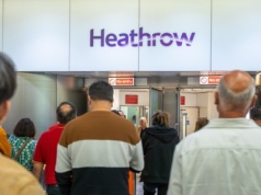 Ewakuacja na lotnisku Heathrow. Wykryto podejrzane substancje?