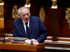 Francja. Upadł rząd François Bayrou. Czy Macron mianuje kolejnego premiera?