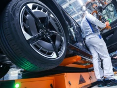 Merz: Niemcy muszą przewodzić transformacji motoryzacji