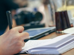 Rynek ubezpieczeniowy rósł pod względem przychodów i rentowności w I półroczu