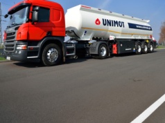 Trzeci gracz na rynku paliwowym pokazał wyniki. Przychody poszły w górę, ale zyski nie chciały