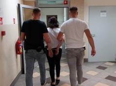 Rumuńskie małżeństwo okradało drogerie na Podkarpaciu. Wynieśli perfumy warte prawie 200 tys. zł [WIDEO]