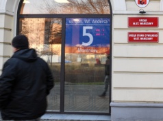 Samorządy dostają za mało pieniędzy na realizację zadań. W sądach sięgają po swoje