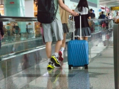 To koniec pieczątek na lotniskach w UE? Tak działa nowy system