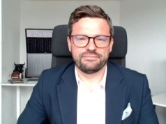 Rynek pracy i Fed w centrum uwagi