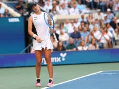 Rozgrzmiała dyskusja wokół Świątek. Do akcji wkroczył jej trener. Króciutko