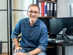 Jak zadbać o pieniądze na wypadek wojny? Marcin Iwuć: „Ignorowanie tego scenariusza byłoby dziś głupotą”