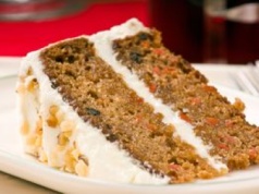 Ciasto marchewkowe, które zawsze wyjdzie mięciutkie i wilgotne. Znika do ostatniego okruszka