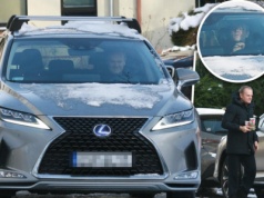 Ukradli Tuskom samochód. Chodzi o lexusa. Premier nie wpisał go do oświadczenia majątkowego