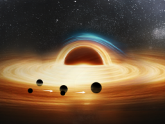 "Tajemniczy olbrzym" za podwójnymi czarnymi dziurami?